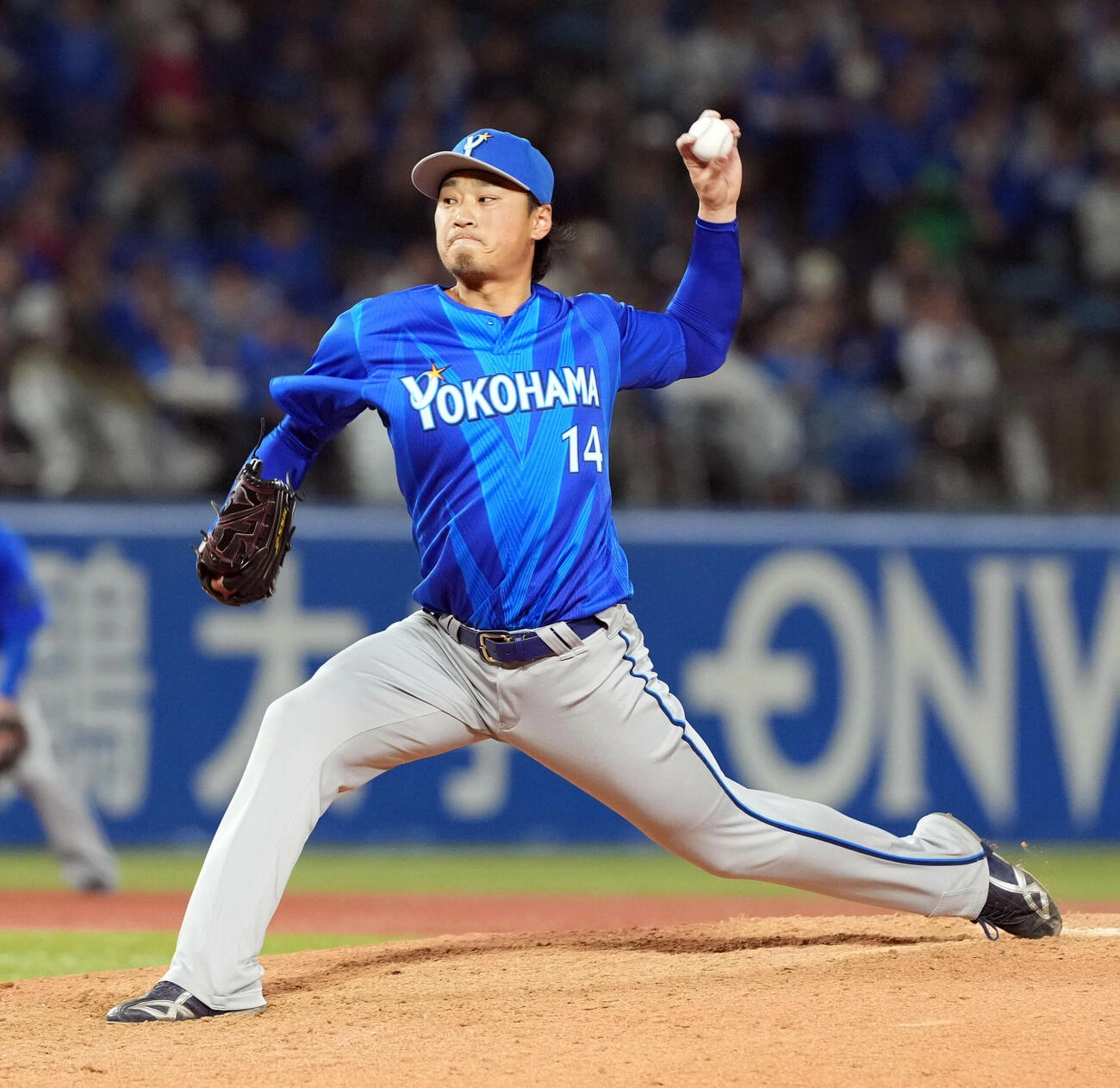 石田健大 ミズノ スパイク