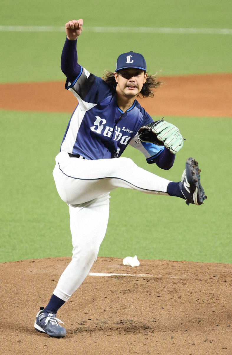 髙橋光成 ニューバランス スパイク