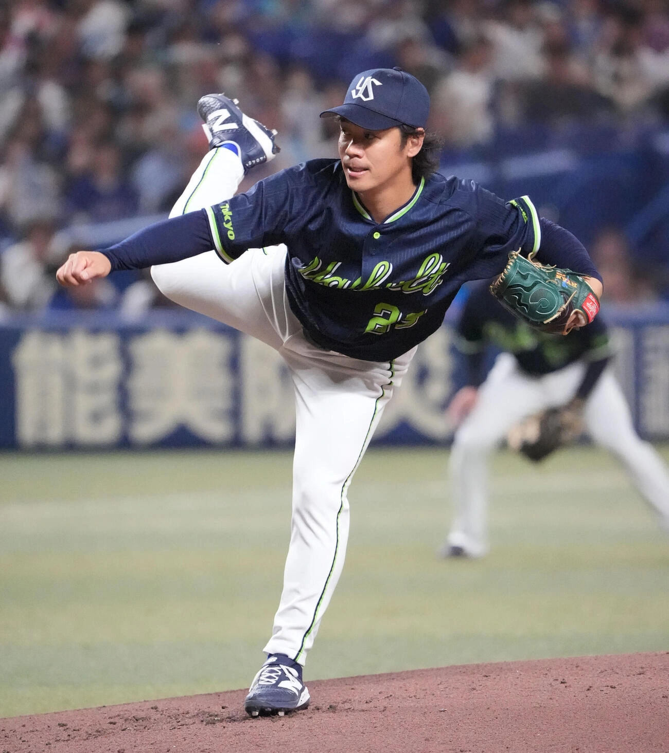 小川泰弘 ニューバランス スパイク