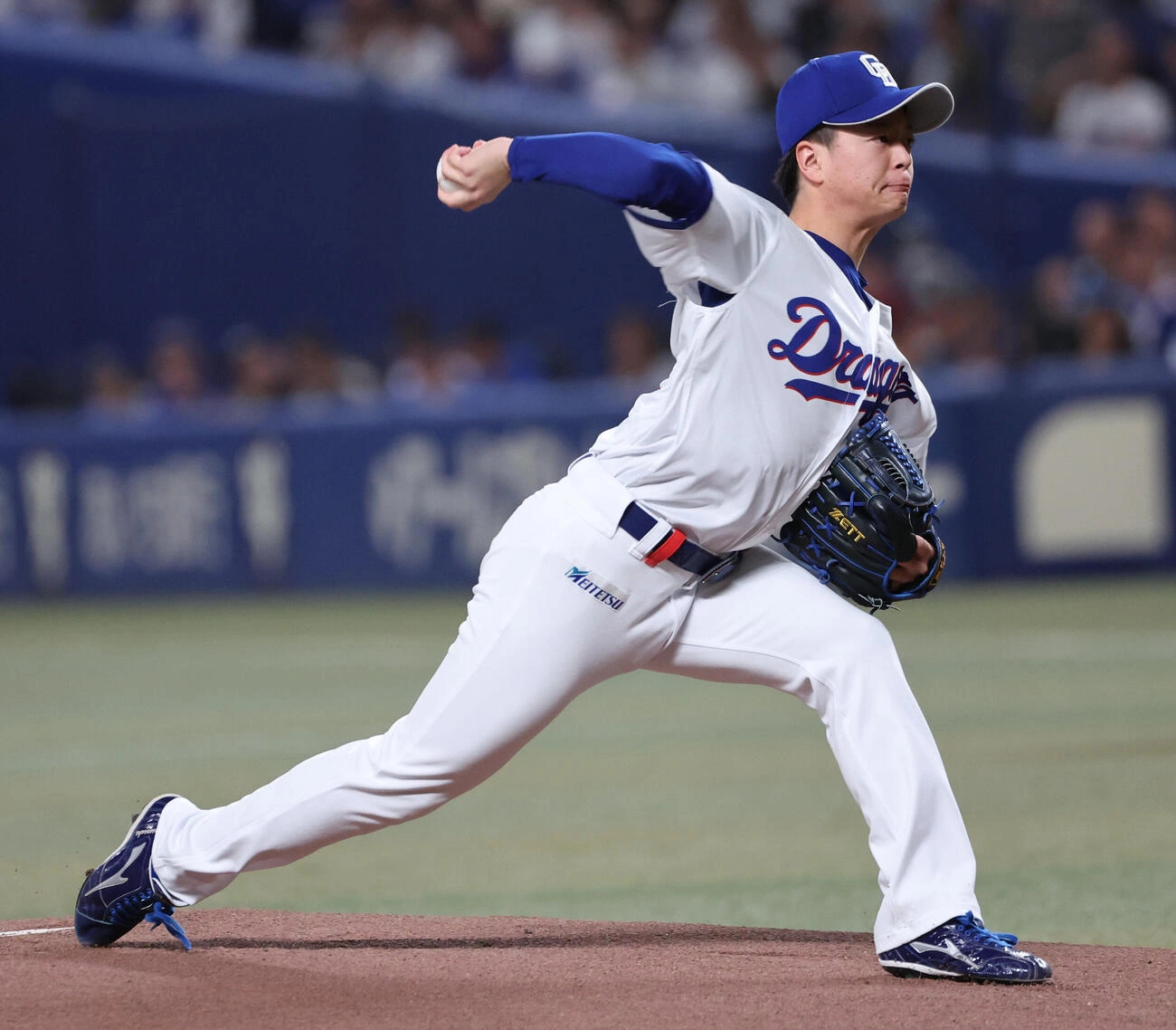 櫻井頼之介 ミズノ スパイク