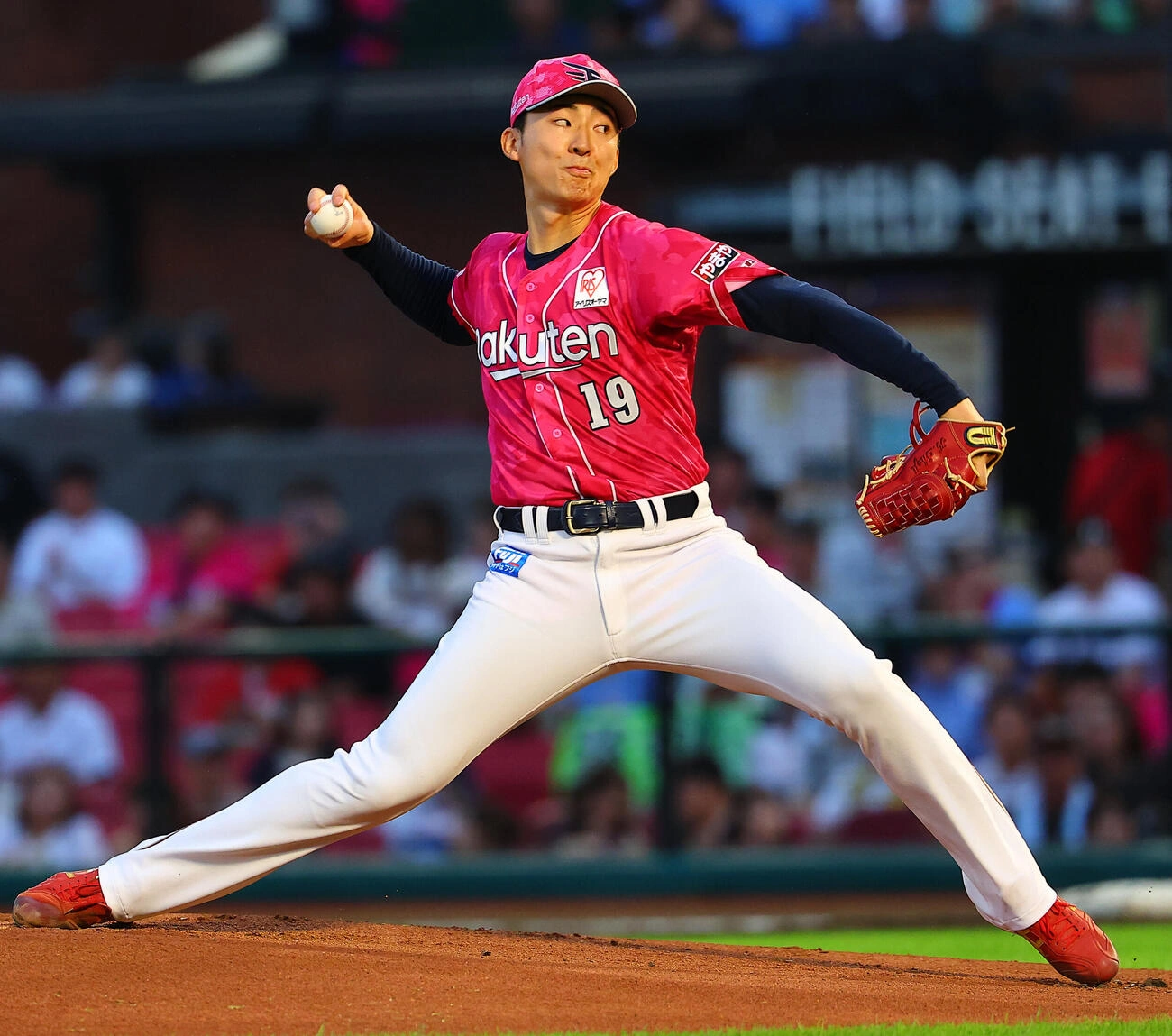 荘司康誠 フォーティーフォー グローブ