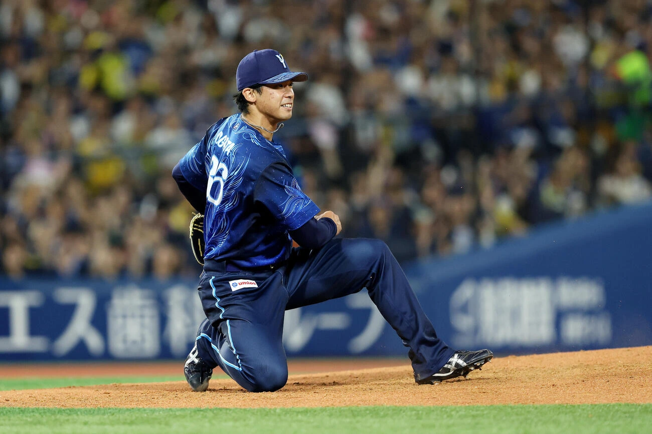 尾形崇斗 アシックス スパイク